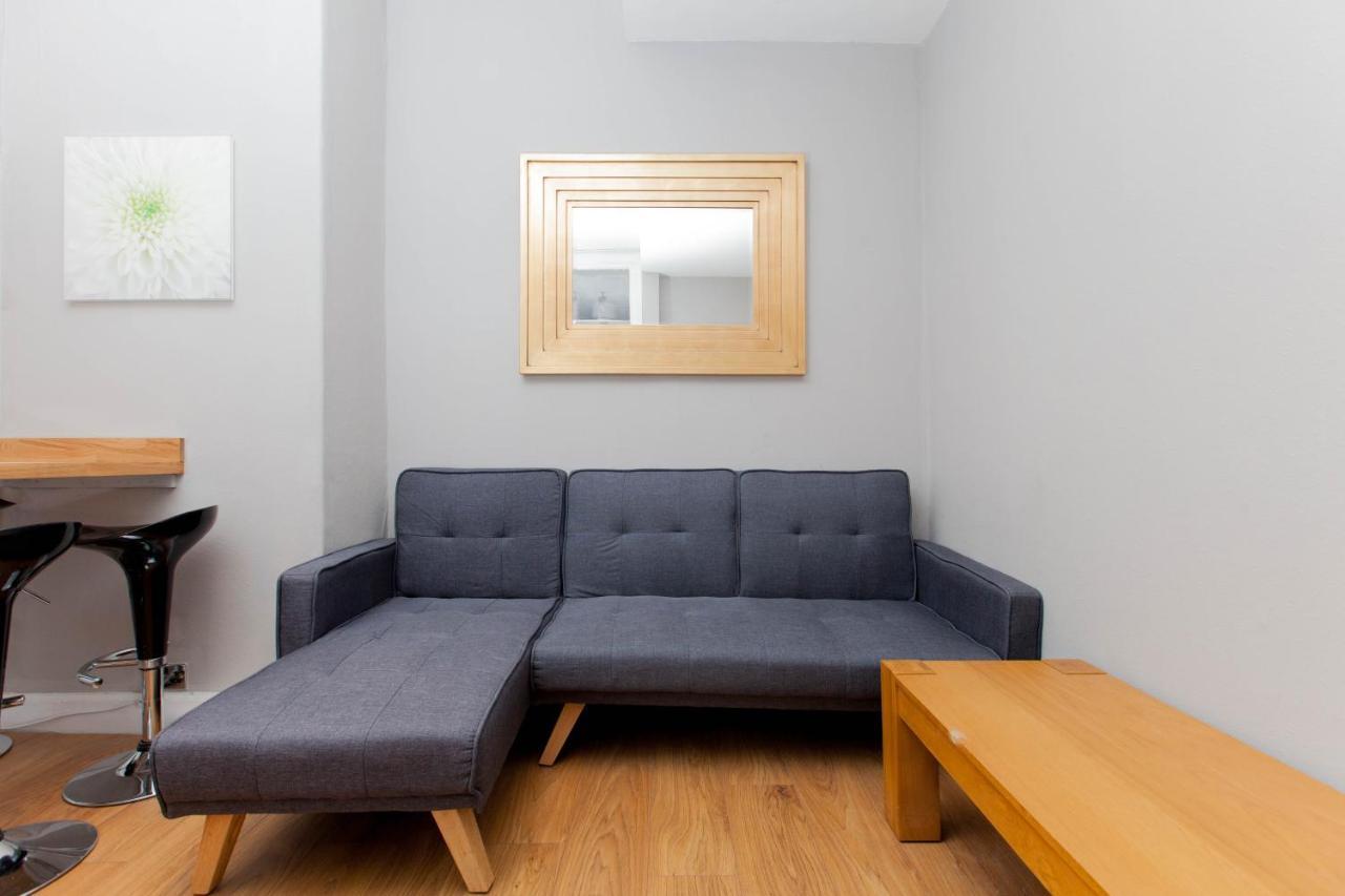 אדינבורו Bright & Homely City Centre Apartment Near Holyrood מראה חיצוני תמונה